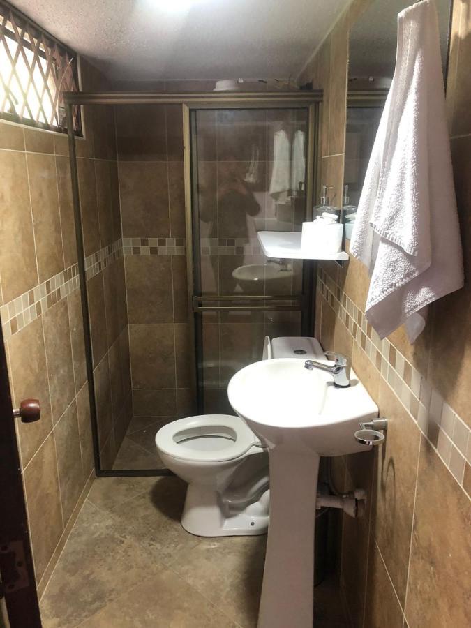 Hacienda Moncora Cabana Lago P 1 El Rosal Bagian luar foto